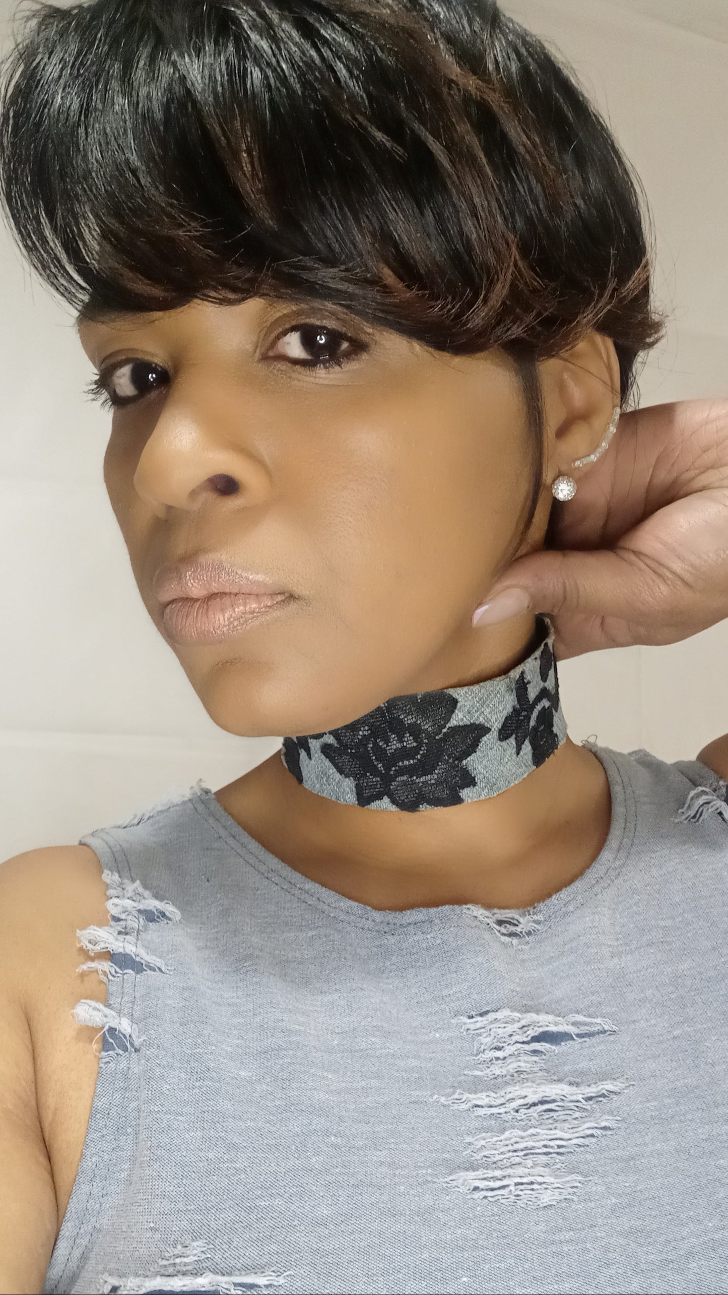 Demin and Lace choker